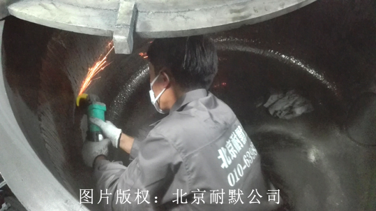 脫硫塔防腐漆應(yīng)該怎么施工 脫硫塔防腐漆應(yīng)該怎么施工